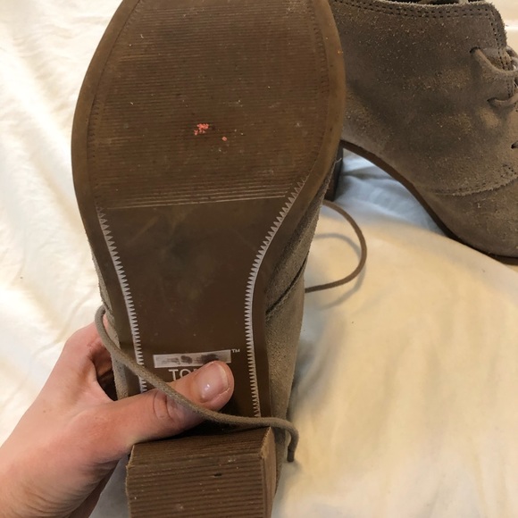 TOMS ankle booties - Picture 3 of 4